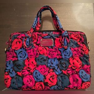 Marc Jacobs Poly/Nylon Computer Bag with handles (no shoulder strap) pre loved.